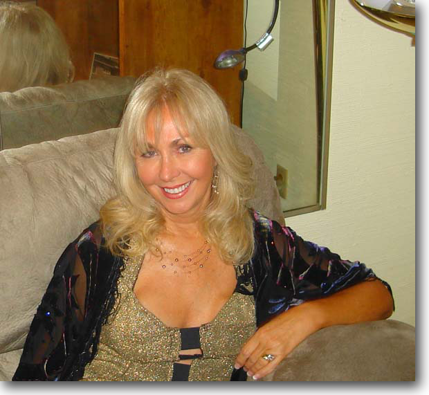 picture of sandy semerad mystery novelist